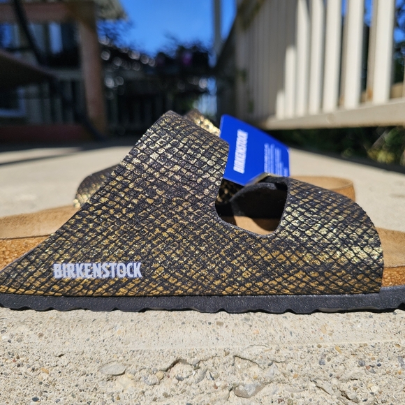 NWT Gold Python Arizona Birkenstocks - Picture 9 of 10